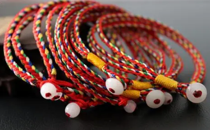 2022端午節(jié)第二天下雨必須摘五彩繩嗎3