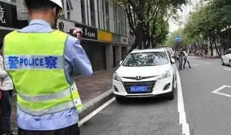 收到違章停車短信只是警告嗎2