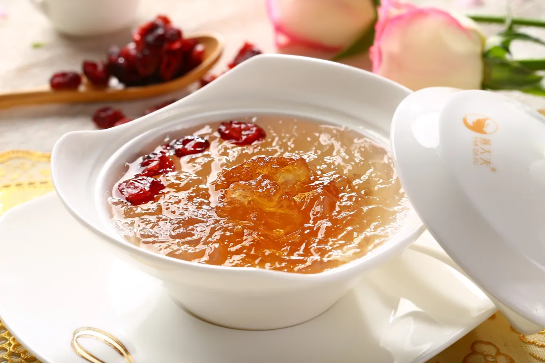 燕窩燉進(jìn)去有點(diǎn)雞蛋味失常嗎3