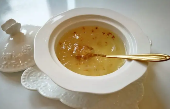 燕窩燉進(jìn)去有點(diǎn)雞蛋味失常嗎1