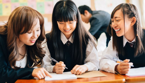 2022年高考人數(shù)比往年多嗎1