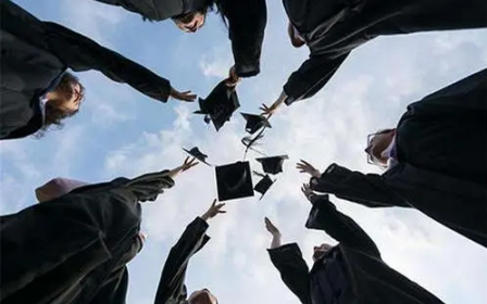 2022年高考完結(jié)后可能復(fù)讀嗎1